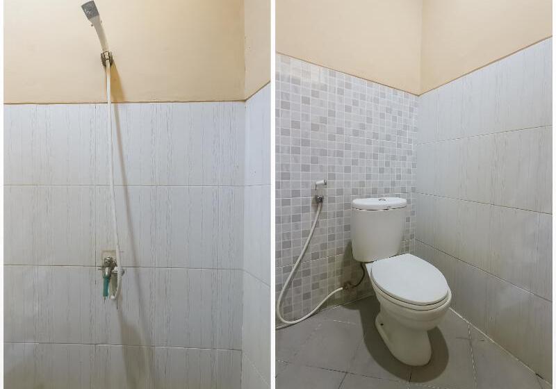 스탠다드 룸, D Waru Homestay Syariah Near Jl Slamet Riyadi Mitra Reddoorz