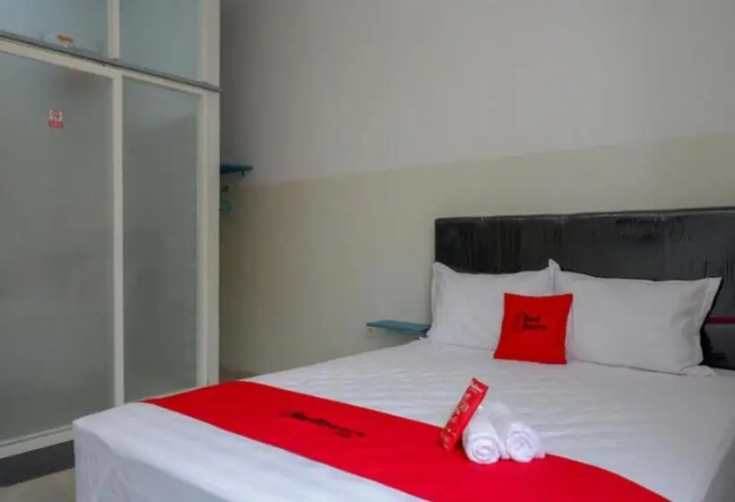 デラックスルーム, Reddoorz Near Tamansari Shopping Center Salatiga