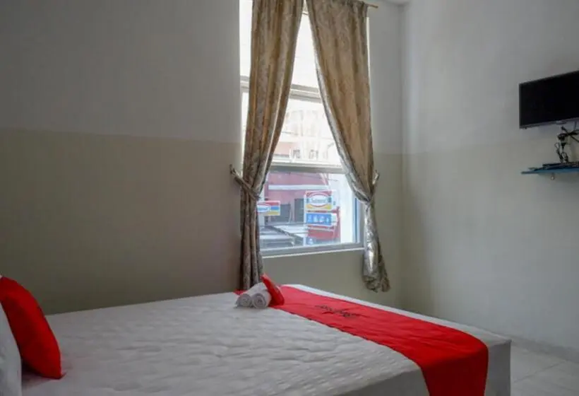 デラックスルーム, Reddoorz Near Tamansari Shopping Center Salatiga