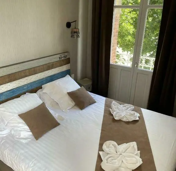 Standard-huone Merinäkymä, Logis Hôtel  Restaurant Le Relais Guillaume De Normandy