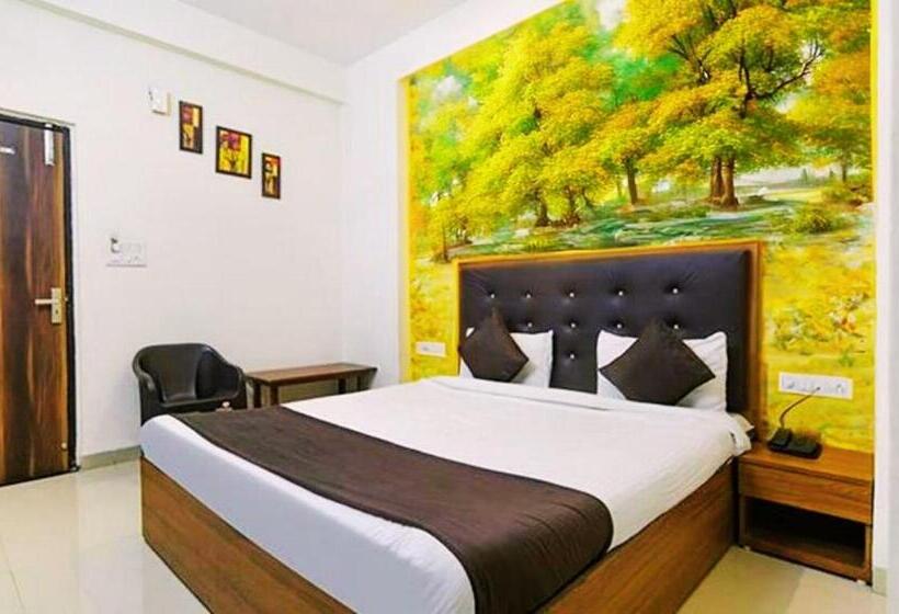 اتاق لوکس, Shubhshree