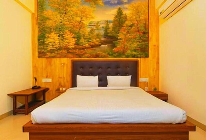 اتاق لوکس, Shubhshree