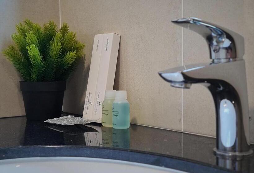 Quarto superior, Swan Garden Resort