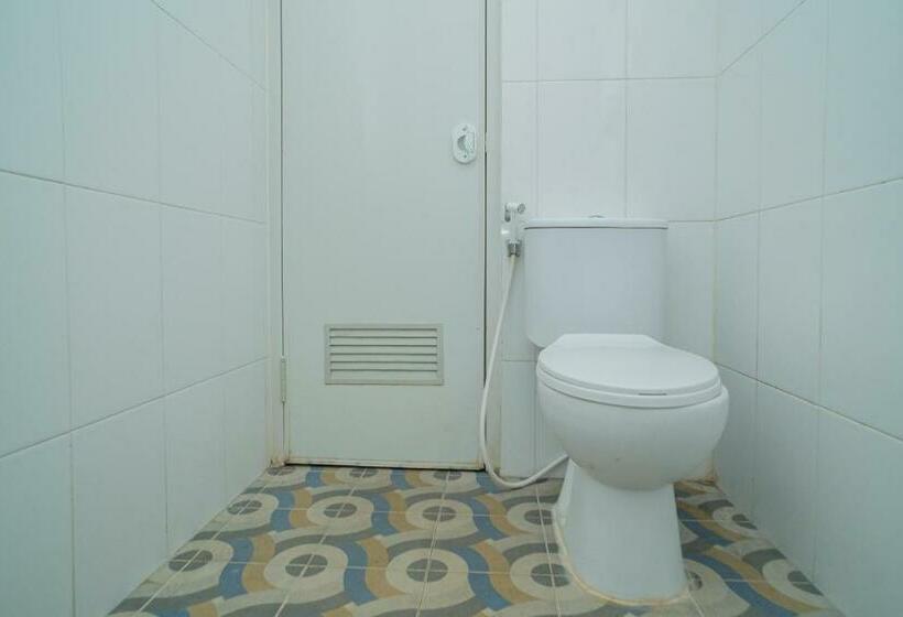 Cameră Deluxe, Urbanview Hotel Bubusini Batu By Reddoorz