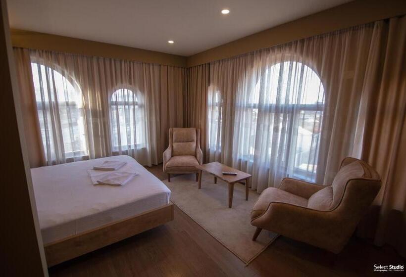 اتاق لوکس, Sahati Hotel & Restaurant