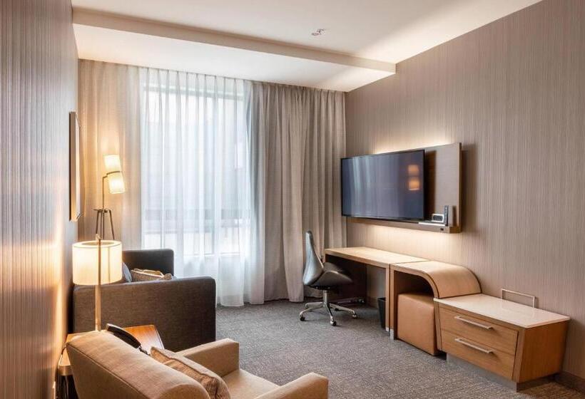 מיטת קינג בסוויטה, Courtyard By Marriott Salt Lake City Cottonwood