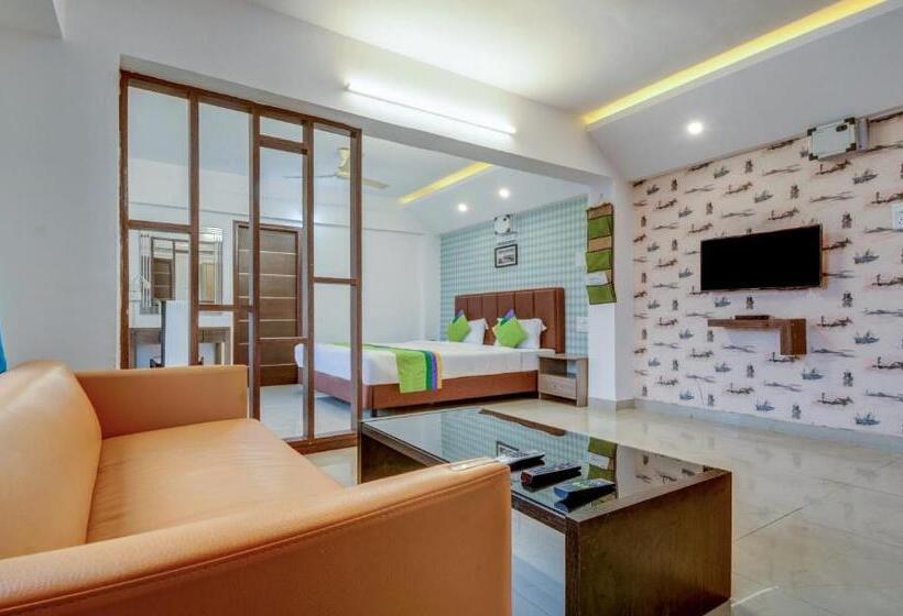 חדר סופריור, Treebo Iris Suites