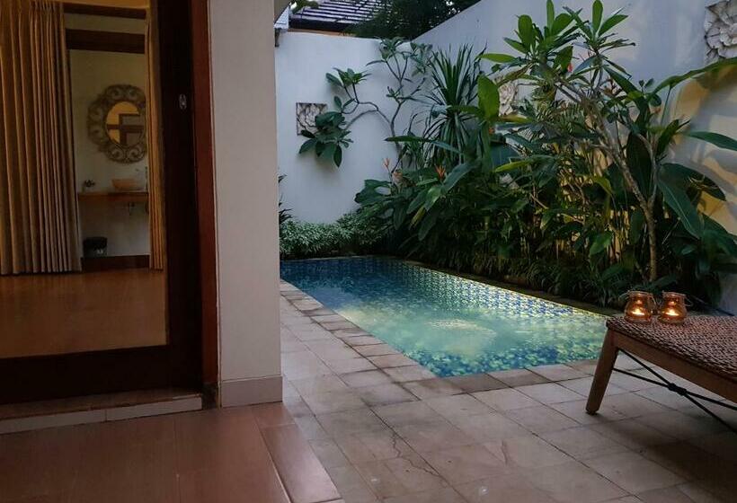 Вилла с 1 спальней и бассейном, Jepara Garden Resort