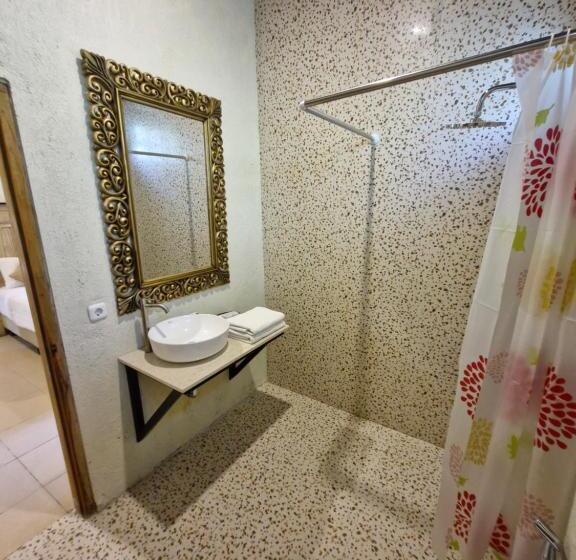 غرفة قياسية مطلة على المتنزه, Jepara Garden Resort