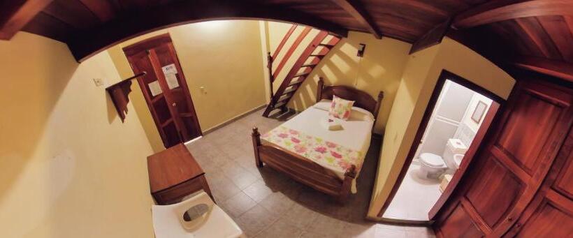 Семейный Номер, La Casa De Las Flores Hostal