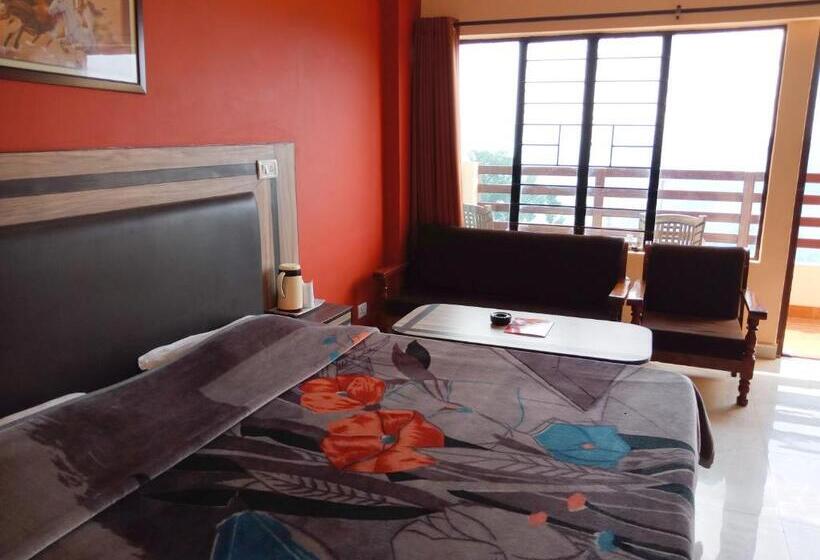 Номер Deluxe, Shikhar & Restaurant