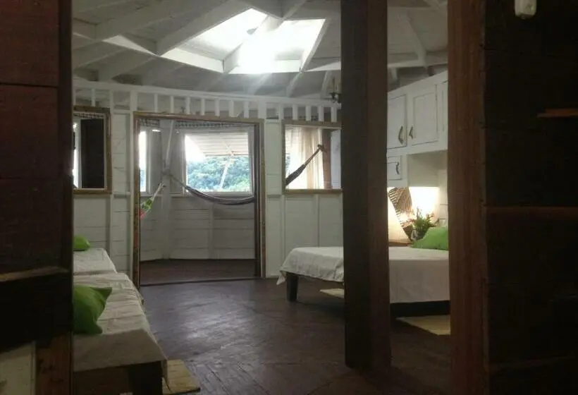 Chambre Deluxe Vue Mer avec Balcon, The Hill B&b