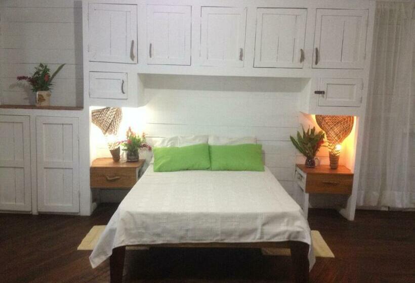 Chambre Deluxe Vue Mer avec Balcon, The Hill B&b