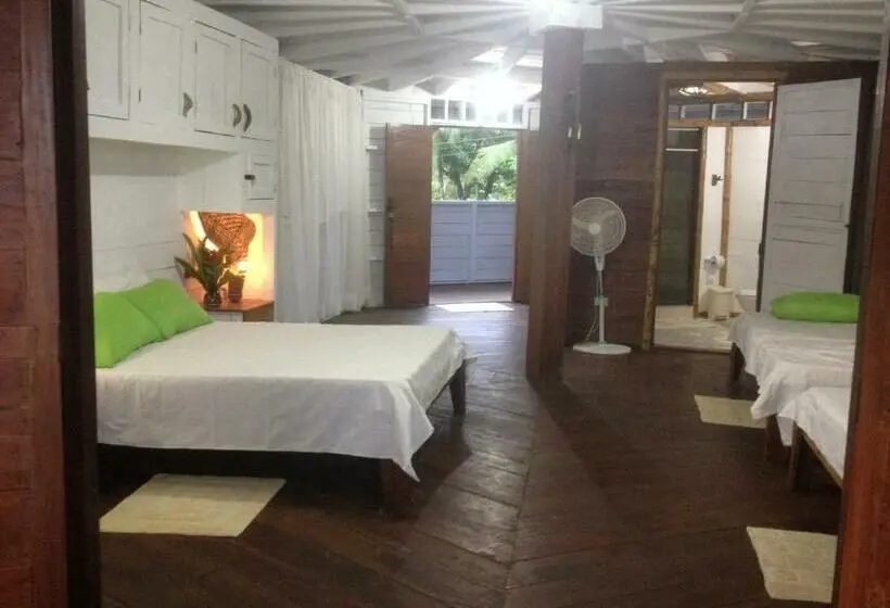 Chambre Deluxe Vue Mer avec Balcon, The Hill B&b