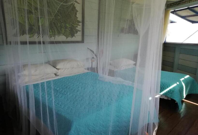 Chambre Deluxe Vue Mer, The Hill B&b