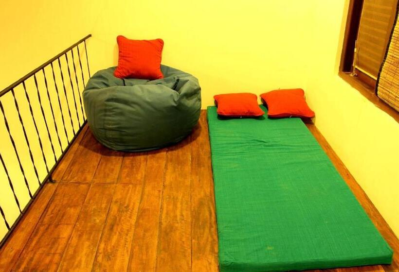 Camera Deluxe, Rowinrich Cottages