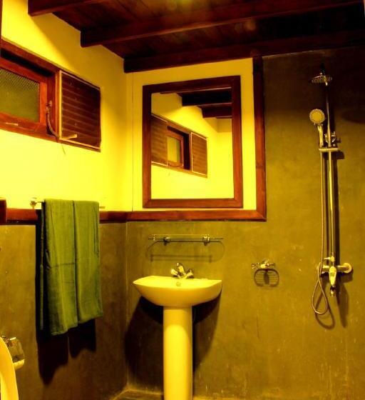 Camera Deluxe, Rowinrich Cottages