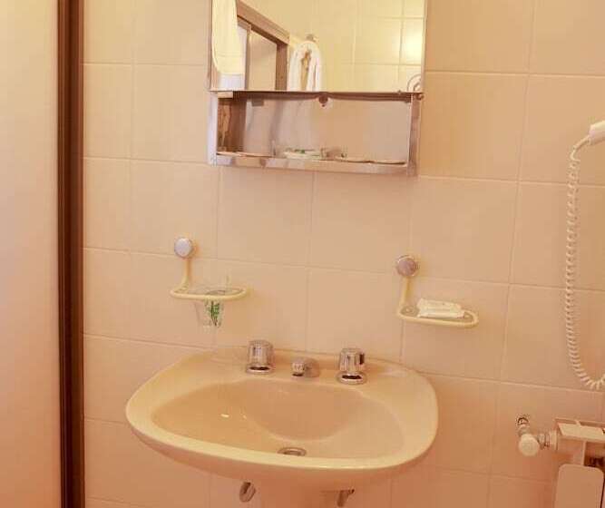 レイクビュースタンダードルーム, Amancay