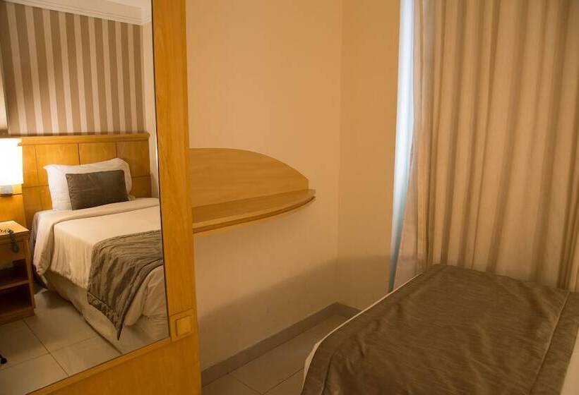 スタンダードルーム, Astoria Palace