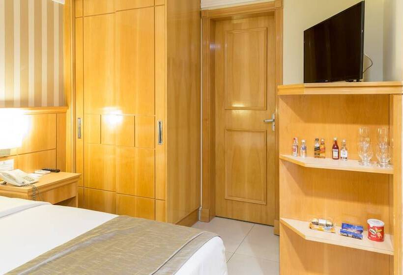 スタンダードルーム, Astoria Palace