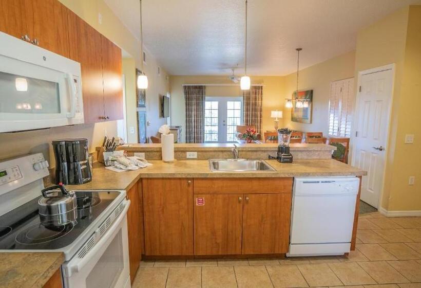 דירת שני חדרים, Barefoot Suite