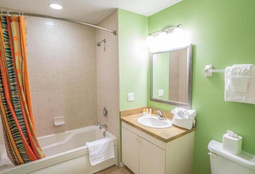 דירת שני חדרים, Barefoot Suite