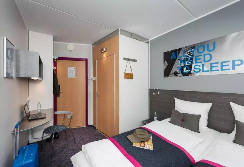 スタンダードルーム, Cabinn Odense