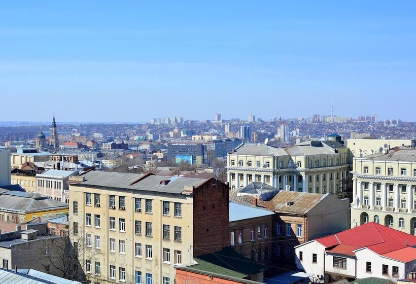 חדר סטנדרט, Chichikov