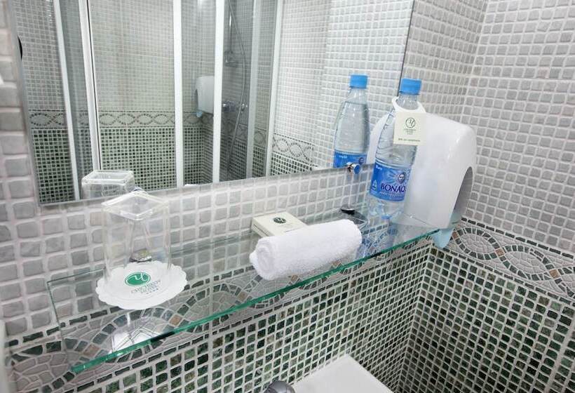 חדר סטנדרט, Chichikov