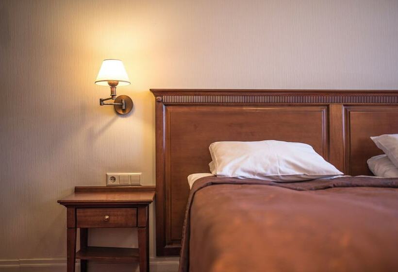 Номер Стандарт, Daugirdas Old City