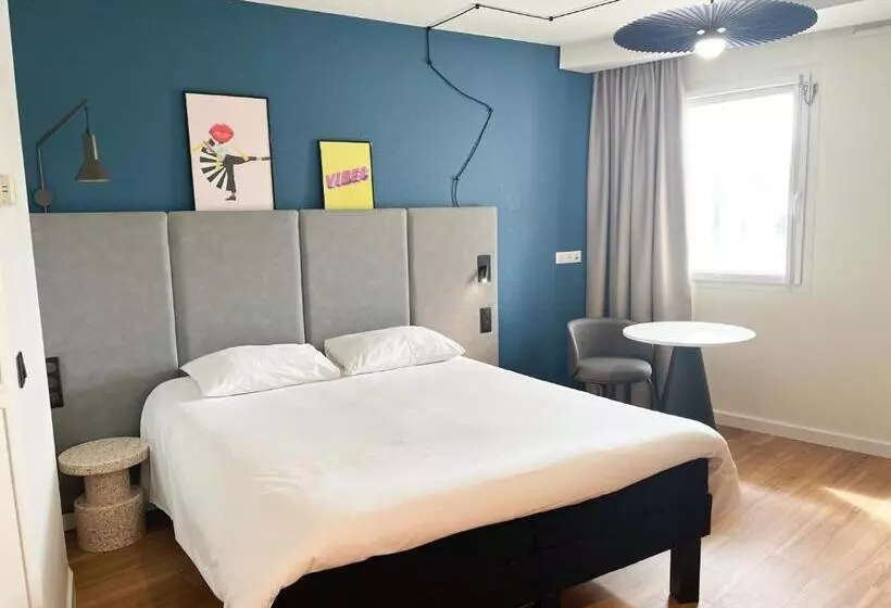 スタンダードルーム, Ibis Martigues Centre