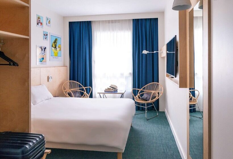 带海景的带双人床的标准间, Ibis Styles Deauville Villers Plage