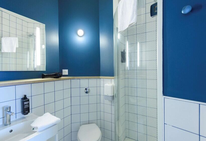 Номер Стандарт Двуспальная Кровать Вид на Море, Ibis Styles Deauville Villers Plage