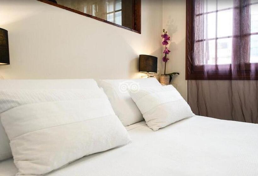 스탠다드 자쿠지 룸, Itxas Gain Getaria