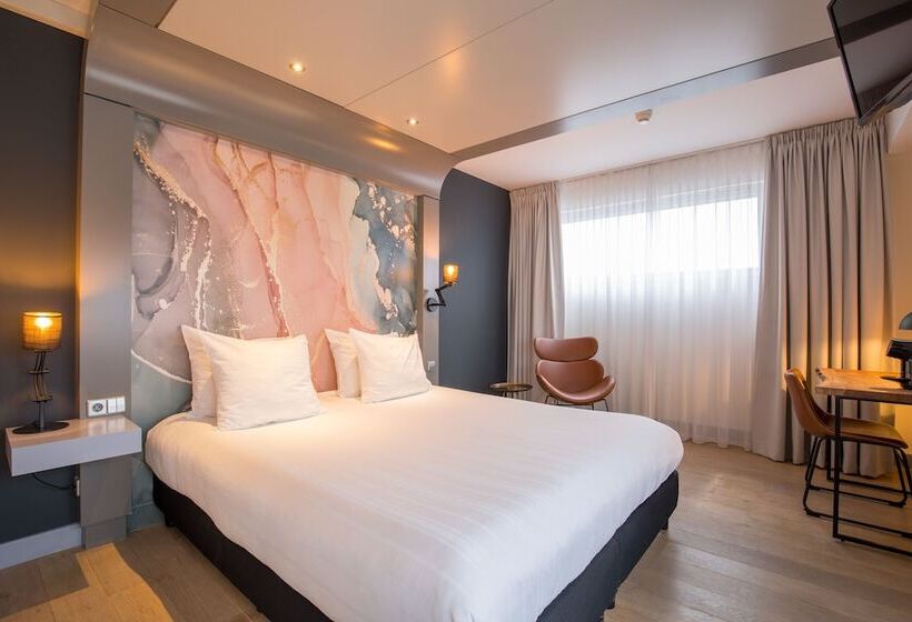 디럭스 룸, Leonardo Hotel Almere City Center