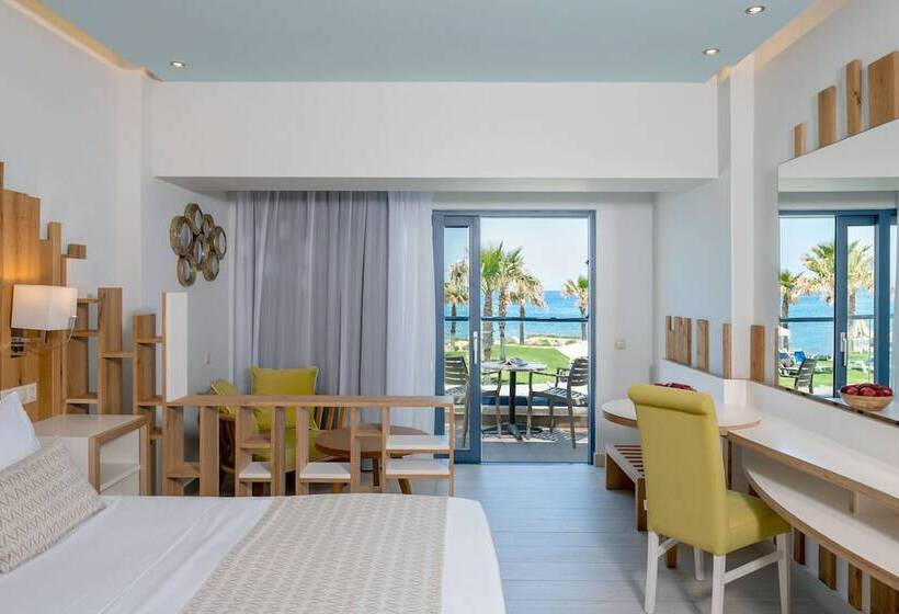 주니어 스위트 바다 전망, Lyttos Beach