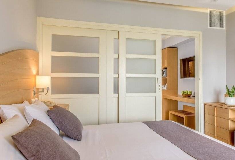 패밀리 룸 가든 전망, Lyttos Beach