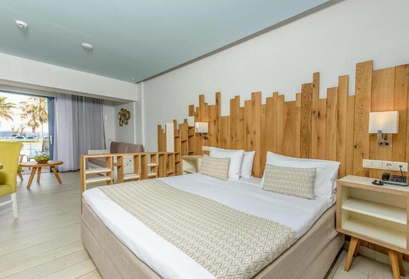 주니어 스위트 바다 전망, Lyttos Beach