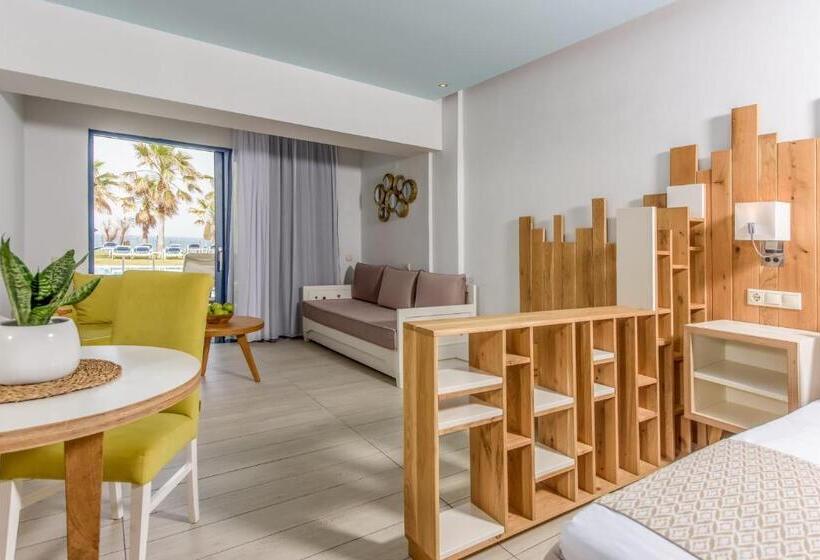 주니어 스위트 바다 전망, Lyttos Beach