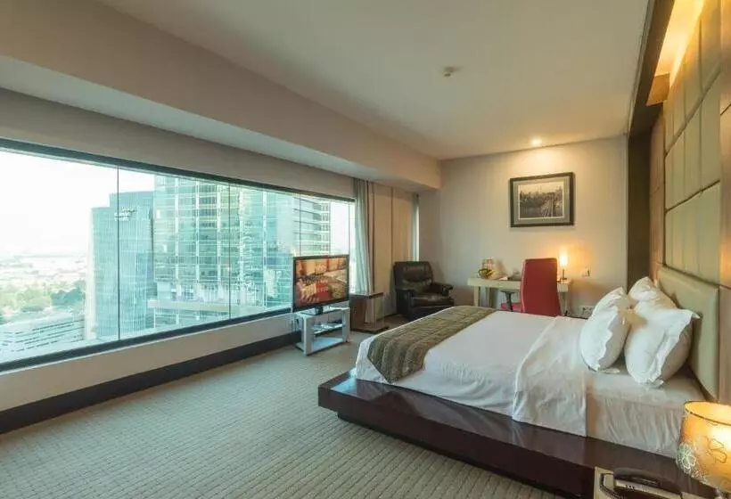 سوییت, Manhattan Hotel Jakarta