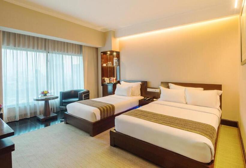 スタンダードトリプルルーム, Manhattan Hotel Jakarta