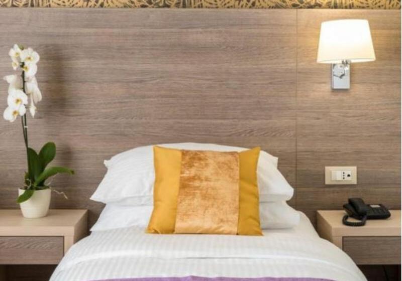 غرفة قياسية, Mondo