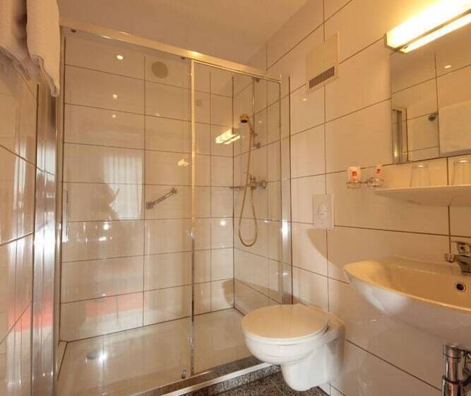 강 전망 스위트, Rheinfels