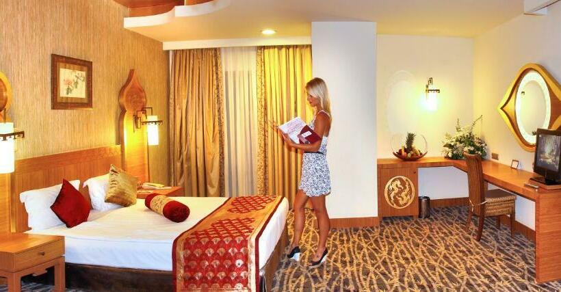 اتاق خانوادگی, Royal Dragon