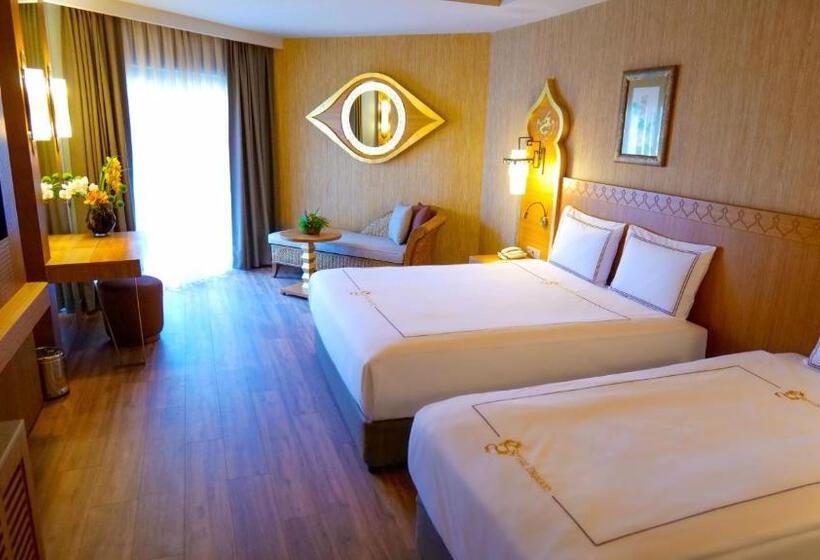 اتاق استاندارد با چشم‌انداز دریا, Royal Dragon