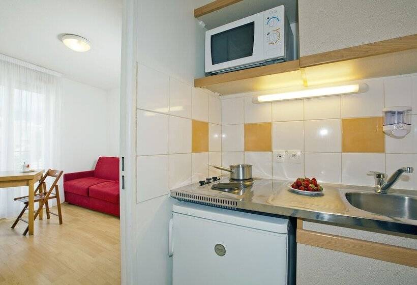 דירת חדר, Séjours & Affaires Paris Nanterre