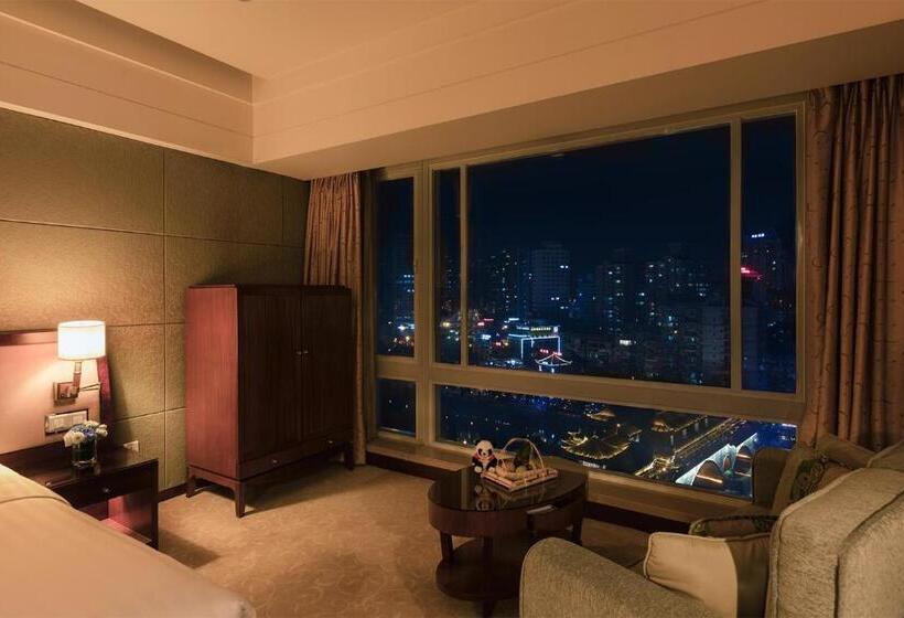 اتاق استاندارد با چشم‌انداز رودخانه, Shangrila Chengdu