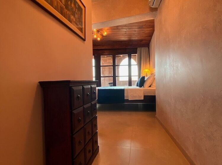 חדר סטנדרט נוף לעיר, S.nikolis  Historic Boutique