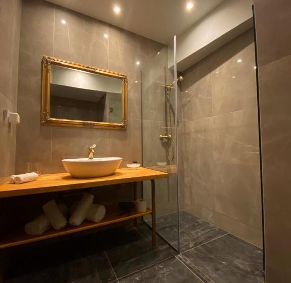 חדר סטנדרט נוף לעיר, S.nikolis  Historic Boutique