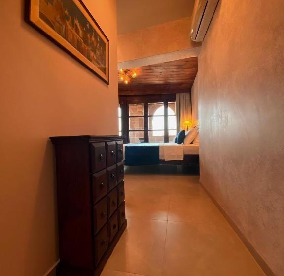 חדר סטנדרט נוף לעיר, S.nikolis  Historic Boutique